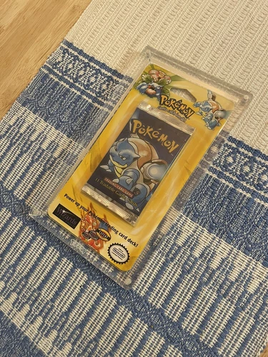 Pokemon 1999 Shadowless Base Set Sealed Booster Blister Pack Blastoise Artwork