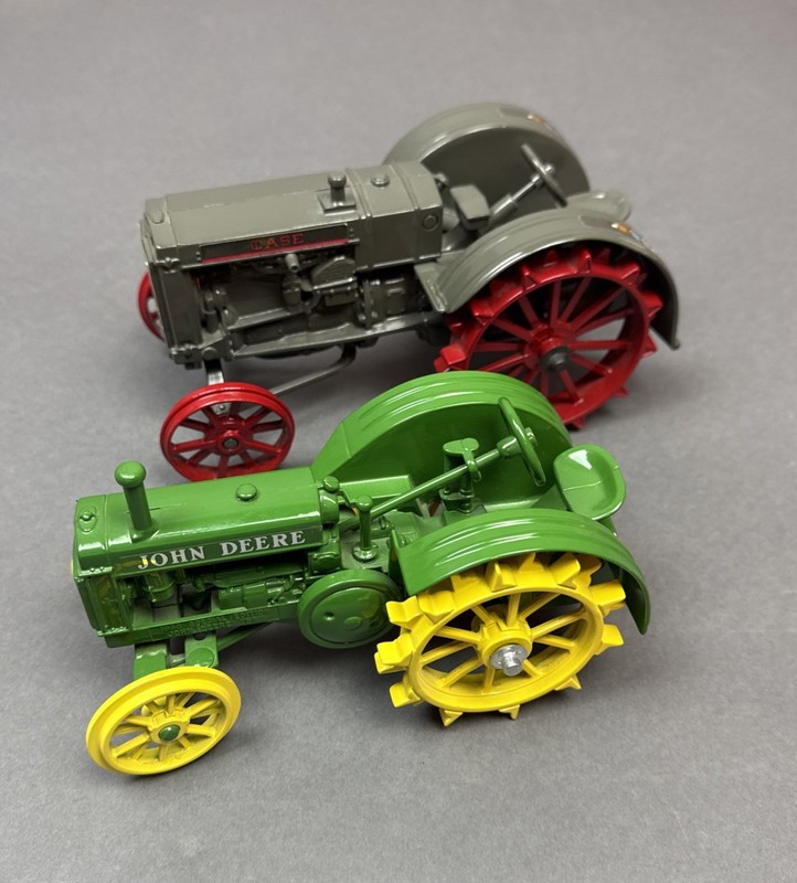Vintage ERTL 1/16th scale Case Model L Steel Wheel Tractor Diecast Gray-L@@K !