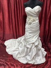 Ella Rosa BE174 Fit Flair Diamond White Wedding Gown Strapless Sz 8