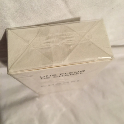 ❤️CHANEL❤️ UNE FLEUR TOILETTE　35ml Chanel Une Fleur 1.2oz Women's Eau de Toilette for sale online | eBay