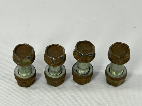 2000-2006 Toyota Tundra Rear Drive Shaft Bolts & Nuts 4 90080-10294 OEM