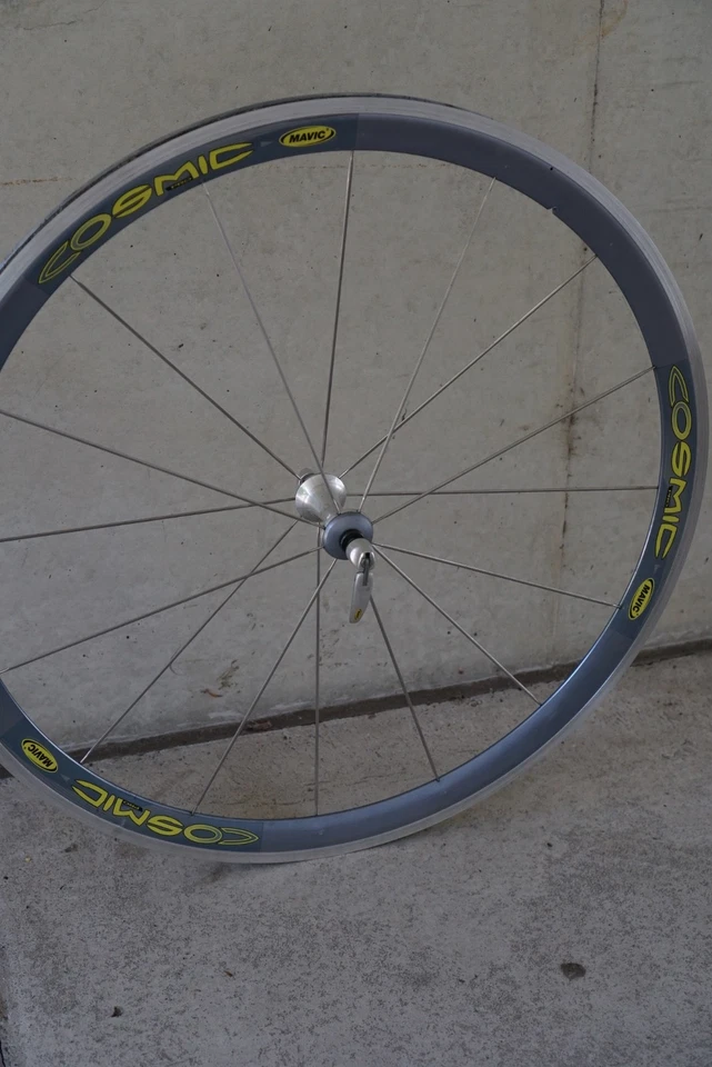 1990's Mavic Cosmic Pro High-End Shimano 8/9/10-speed Wheelset 28" Tubular OK/GC - Bild 3 von 4