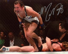 Miesha Tate Cards and Autographed Memorabilia Guide 12