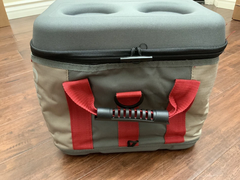 Coleman Soft Cooler 2020 Topps Celebration Of The Decades Party exclusivo sin usar Foto 2 de 4