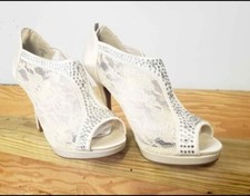 wedding shoes for bride white