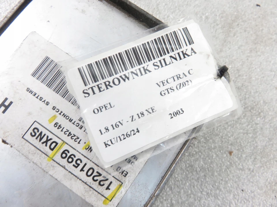 CENTRALINA OPEL VECTRA C GTS (Z02) 1.8 16V 122 - Z 18 XE 12201599 12242149 / CZ - Immagine 3 di 4