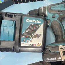 Makita LXPH01 18V Li-Ion Drill/Driver Combo Kit with DC18RC Charger