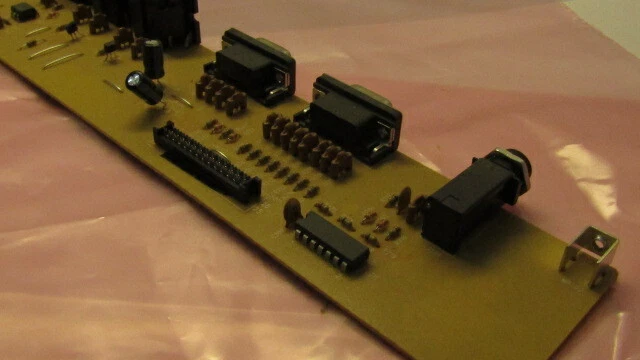 Tascam DM-3200 OEM Part: PCB MIDI DM E901879-00D PCB Board  - Image 4 of 4