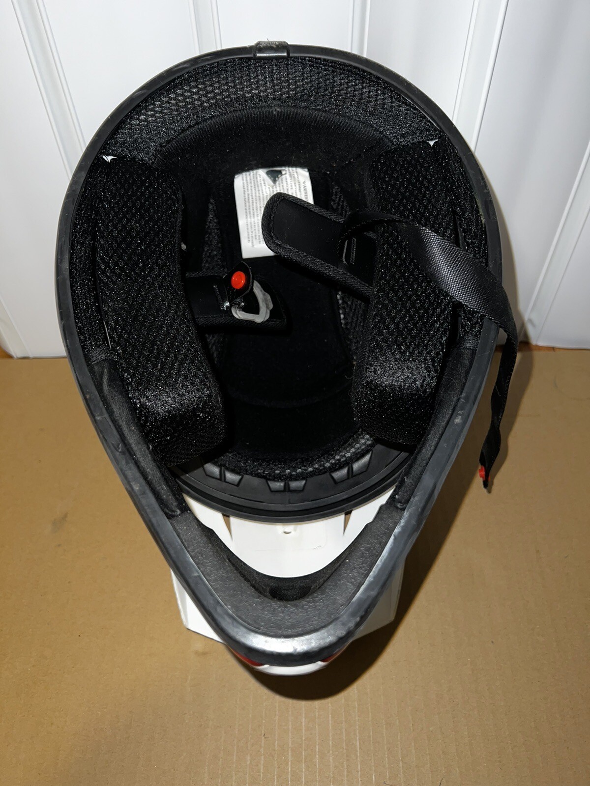 IV2 Dirt bike/Offroad Helmet Size Small 5556 cm FMVSS 218 Skulls eBay