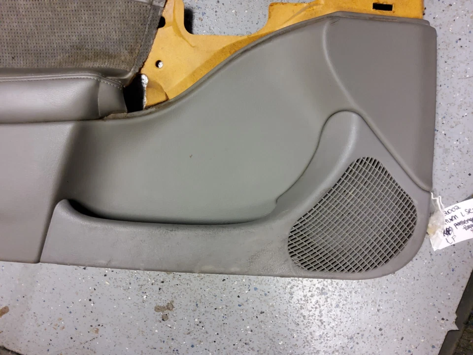 Panel de puerta delantera izquierda del conductor Saturn L300 L200 L100 2001-2005 serie L gris OEM Foto 4 de 4