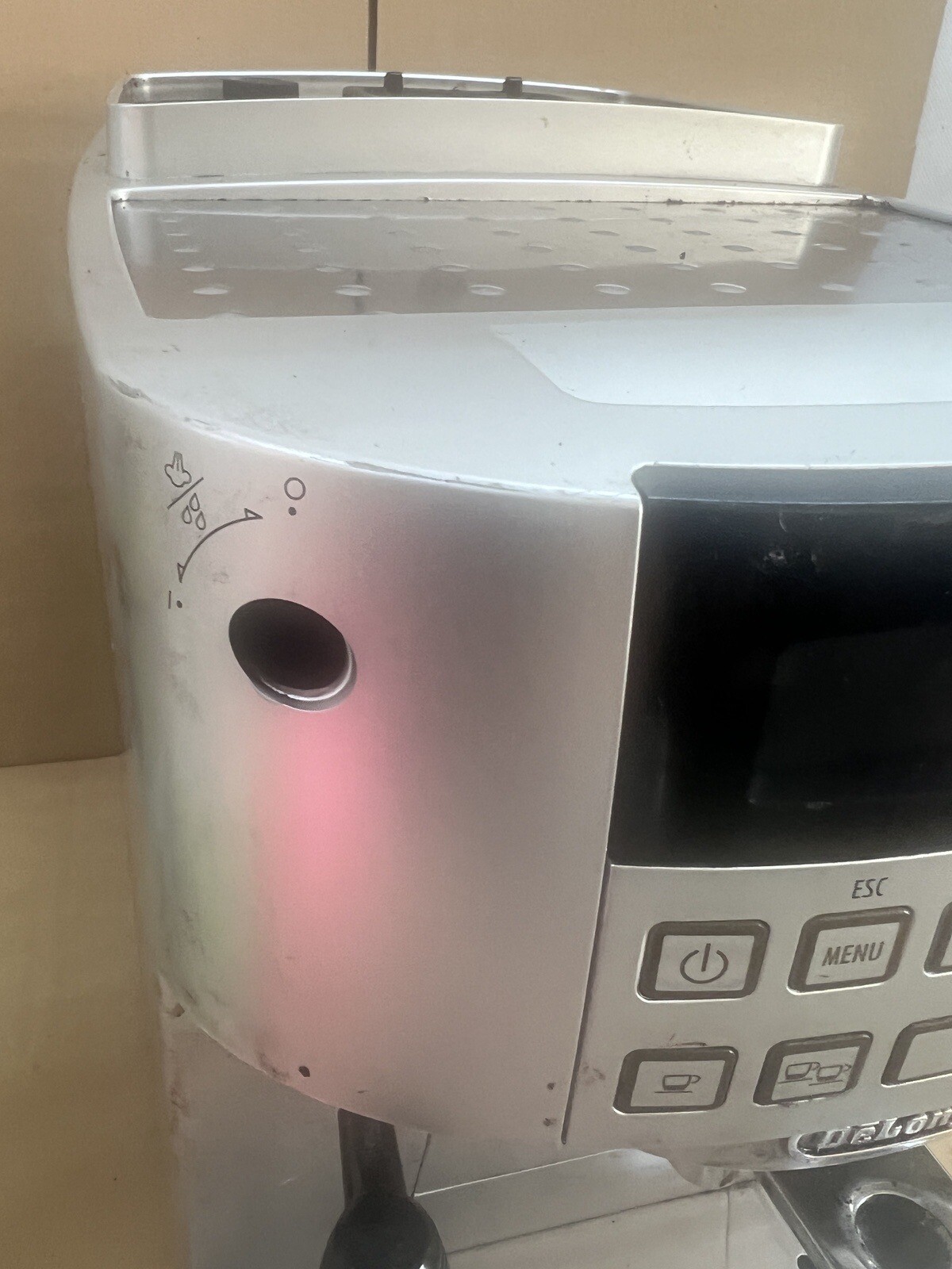 De'Longhi MAGNIFICA S ECAM22 Bean to Cup Coffee Machine Silver For