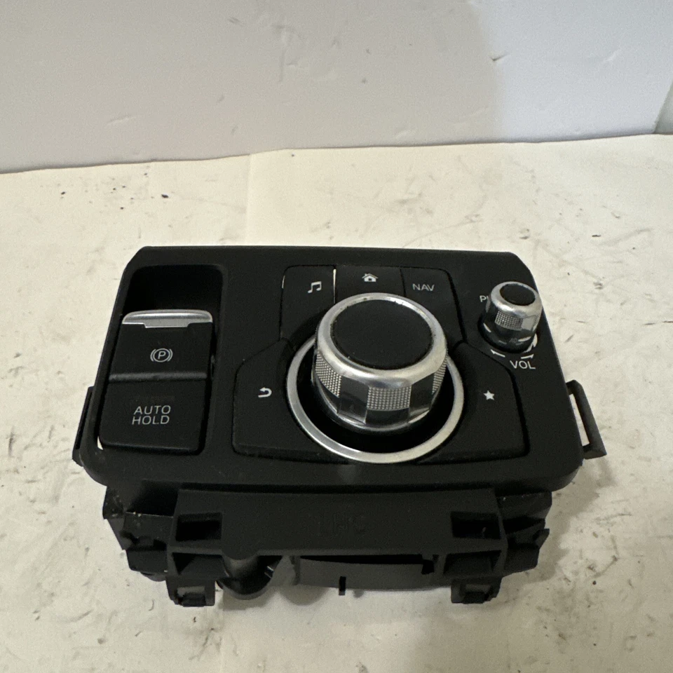 Mazda CX3 2019 control de medios interruptor de navegación OEM DM6F66CM0 Foto 2 de 4