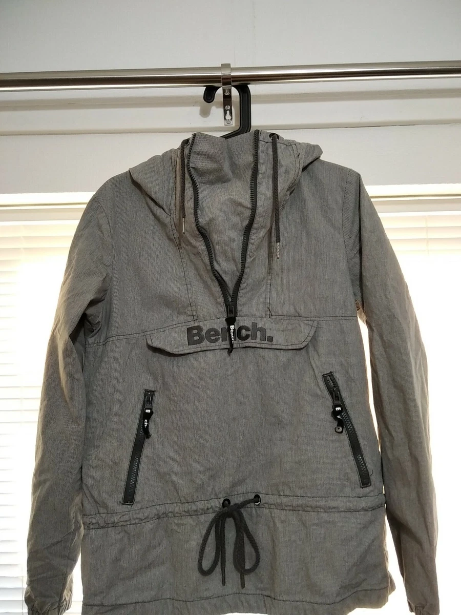 Veste avec poche kangourou new arrivals
