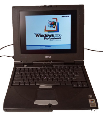 DELL Inspiron 3800 Intel Celeron 12'' Laptop, Win2K, PM7, Shoulder Bag, Excellent