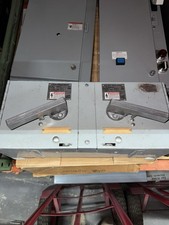 Siemens V7E3233 Panel Board Switch 