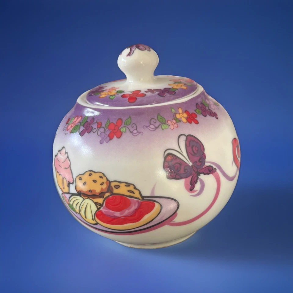 Juego de 6 piezas tetera RED HAT SOCIETY, azucarero, 2 tazas con platillos Cardew Darice Foto 2 de 4