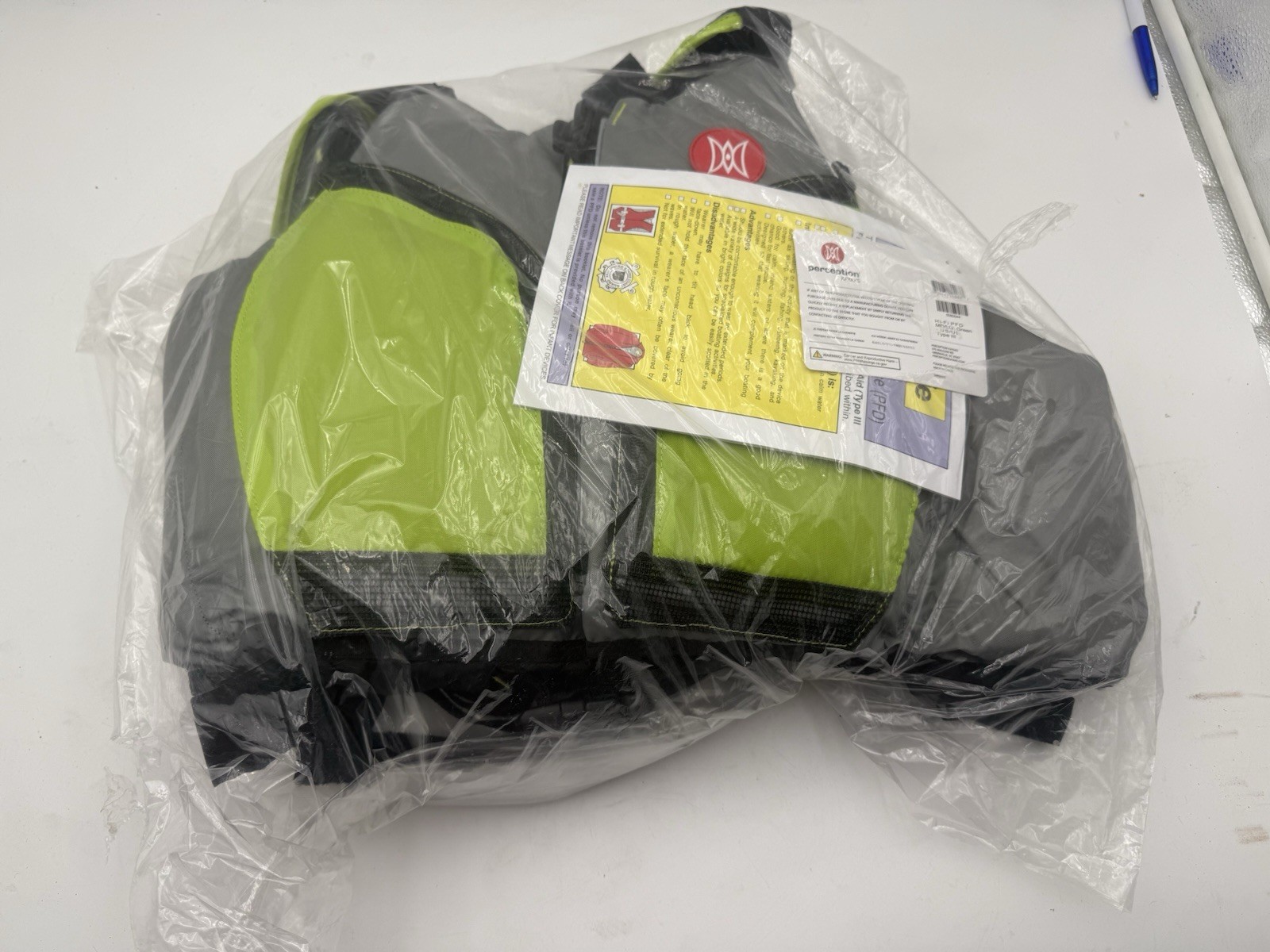 S Hi-fi Life Jacket - Adult Medium/large. New