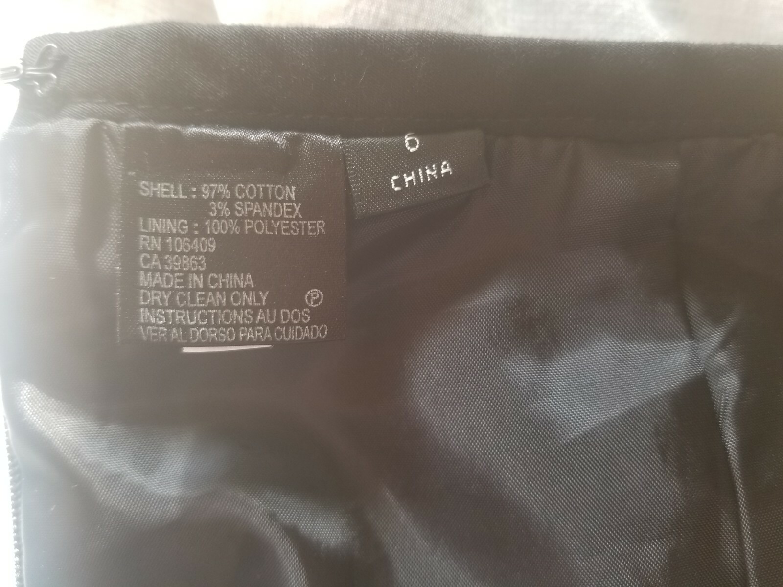 Unbranded Basic Solid Black Mid Length Zip Up Pen… - image 10