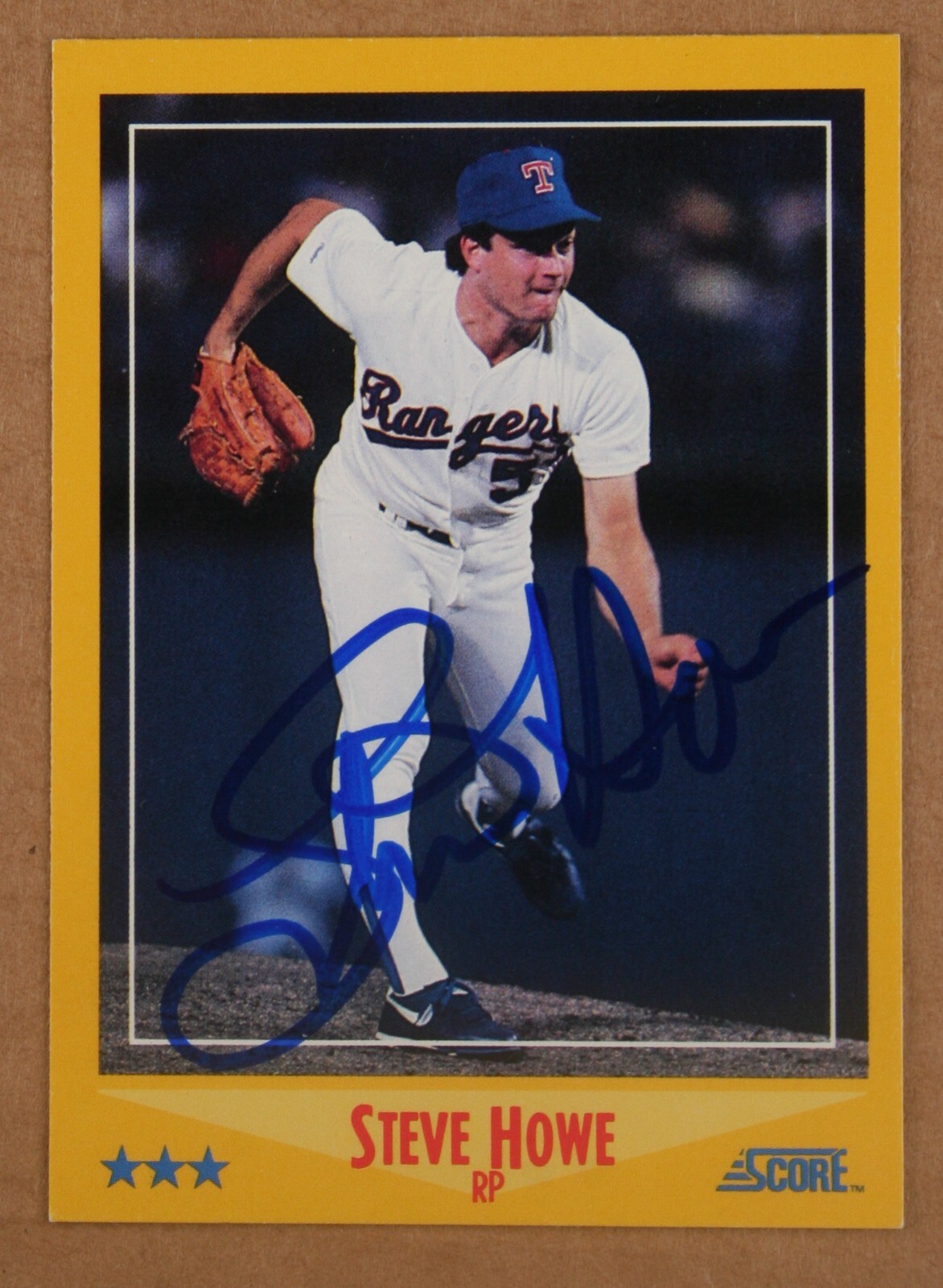 AUTOGRAPHED - Steve Howe SCORE #543 Texas Rangers 1988