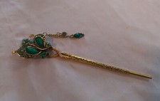 Vintage Gold-Toned Hair Stick With Green Accents Decorative Chain