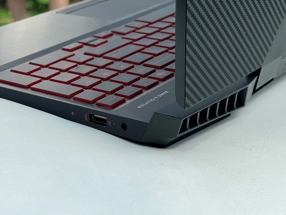 Portátil para juegos HP OMEN Intel i7-8750H 16G nVidia RTX2070 500G SSD Foto 4 de 4
