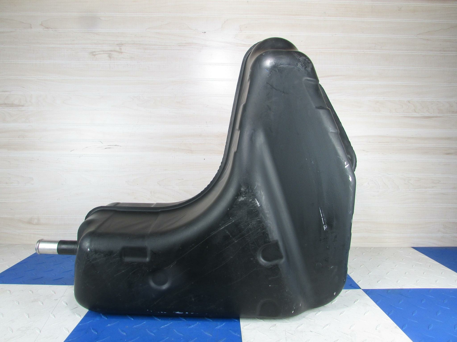 2017-2020 Audi R8 - RH Right Fuel Tank w/ Hoses 4S8201022