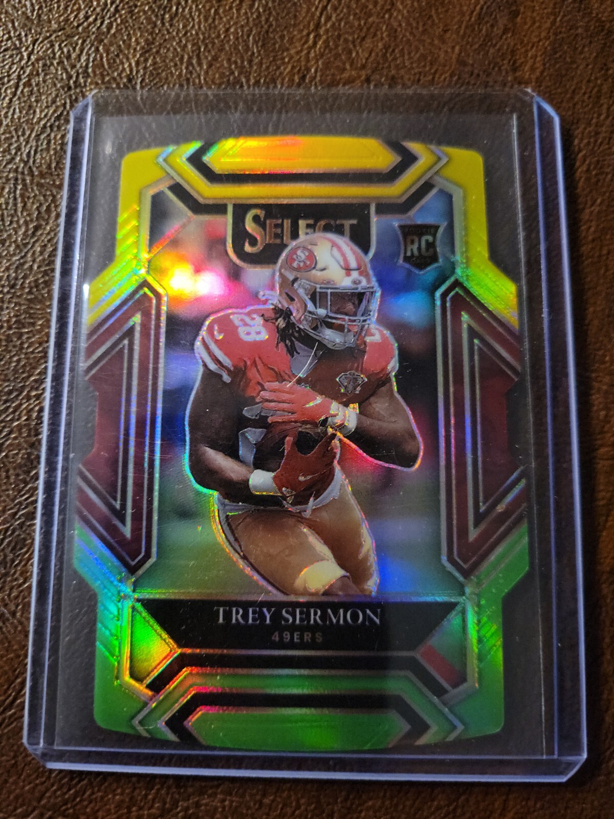 2021 Panini Select Club Level Green & Yellow Prizm Die Cut Trey Sermon RC #268