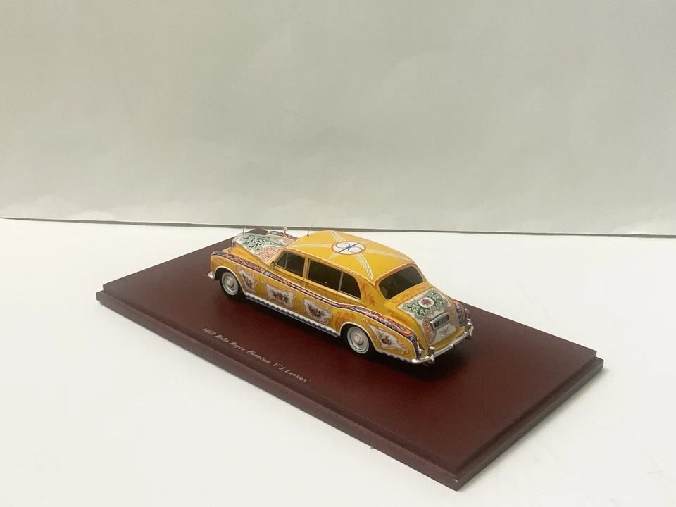 1/43 1965 Rolls Royce Phantom V John Lennon made by TSM - Image 3 of 4