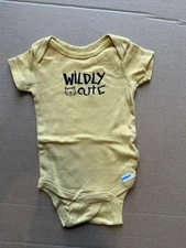 Gerber Baby Bodysuit 0–3M Yellow Short Sleeve Cotton Onesie