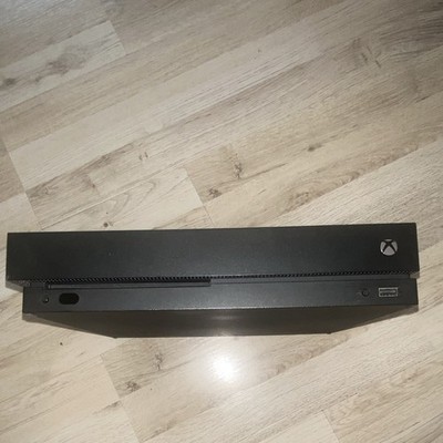 Xbox One X Heimkonsole 1 TB Schwarz / Kein Bild!!