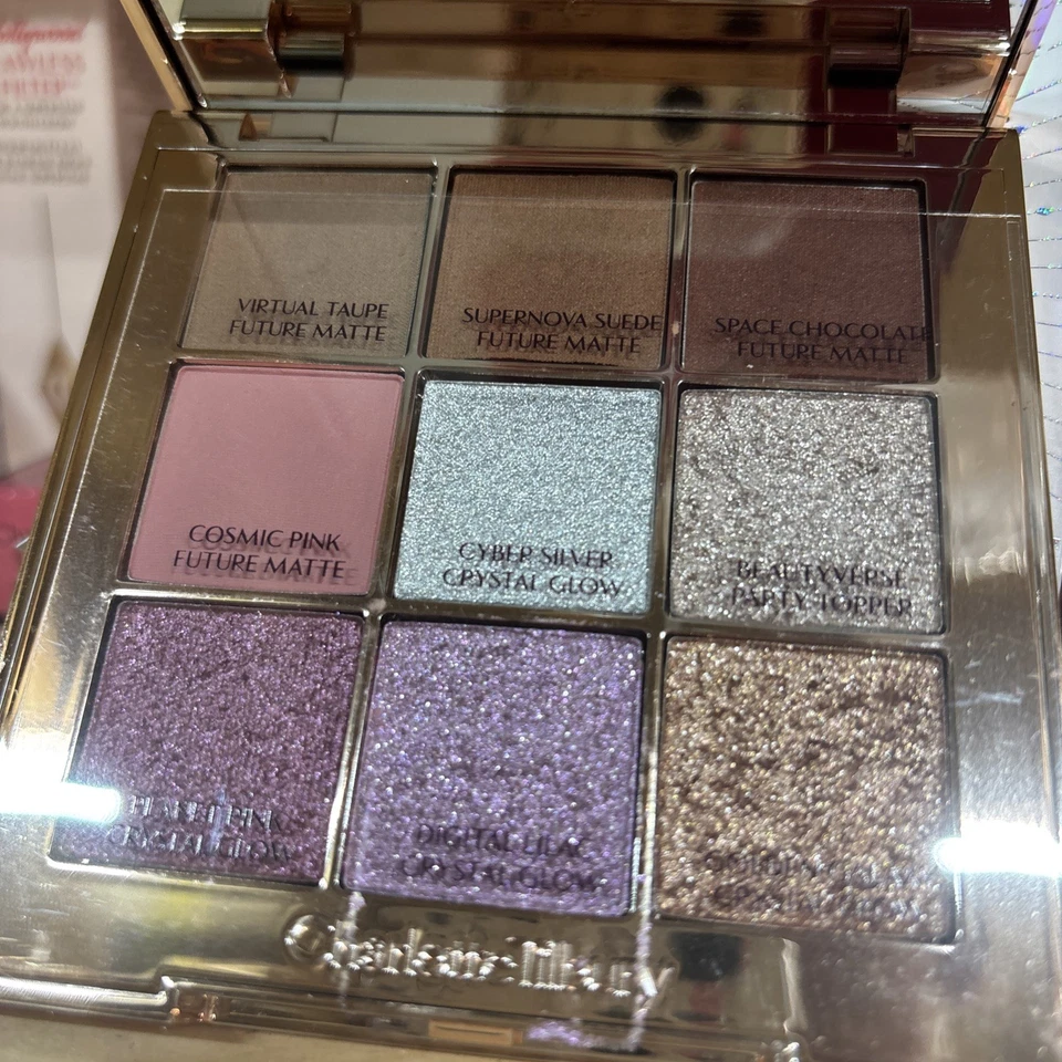 Charlotte Tilbury The Beautyverse Palette-Xmas 2023 -LIMITED EDITION NEW IN BOX - Image 3 of 3