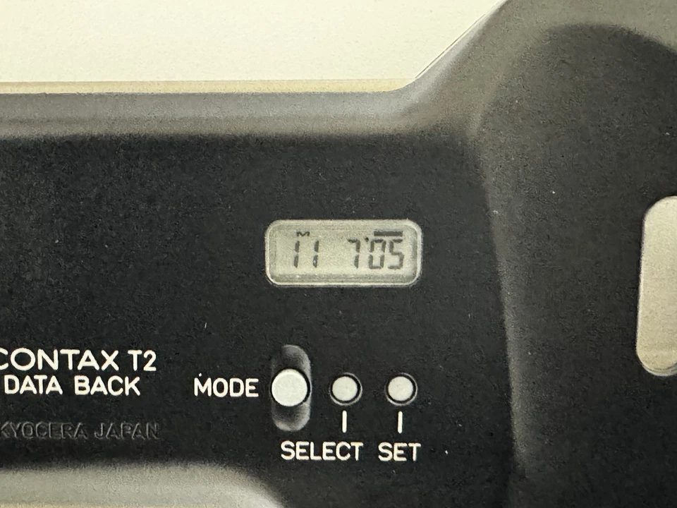 Tested [ MINT in Box ] Contax Data Back Door Titan Silver For T2 T2D From JAPAN - Image 3 of 4