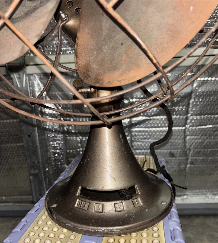 Emerson Electric St. Louis MO. Ventilador de mesa oscilante antiguo original años 40 Foto 3 de 4