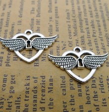 Clearance 50PCS Antique Silver Tone ANGEL WINGS Heart Charm Pendant JHS1116