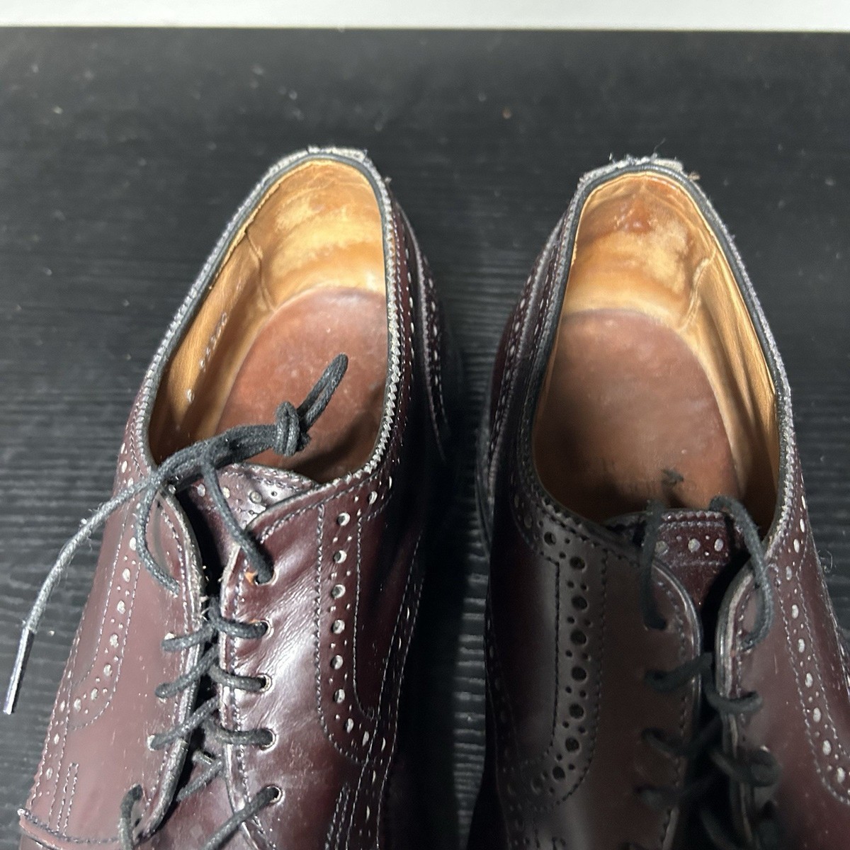 Allen Edmonds Sanford 5237 Cap Toe Burgundy Leather Oxford 