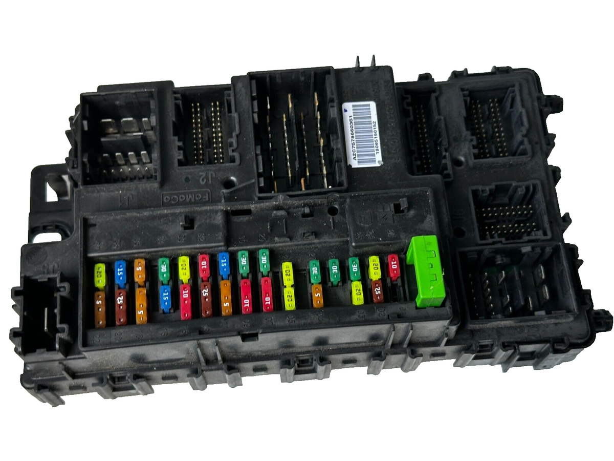 2019 2020 Ford Fusion Fuse Box Relay Control Junction Unit JU5T