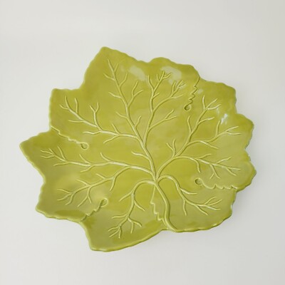 Olfaire Olive Green Leaf Shaped Ceramic 14'' Dish, Embossed Centerpiece Low Bowl