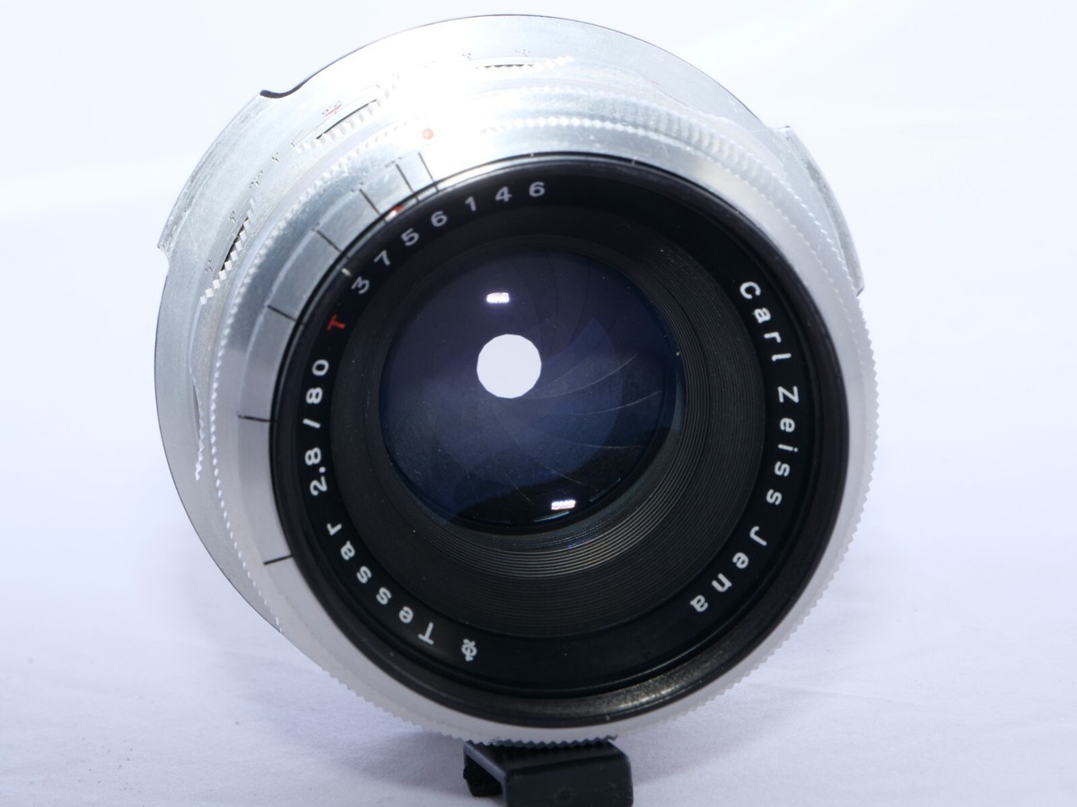 Ihagee Exakta 66 film Vintage SLR. ZEISS Tessar 80mm f2.8 Lens