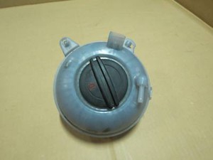 Original VW Golf Sportsvan Ausgleichsbehälter für Kühlflüssigkeit A40706 5q01214