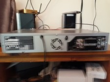 Samsung DVD-VR330 -DVD recorder & VCR Combi Deck - With Multi-Region DVD�