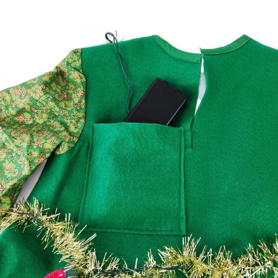 Disfraz de árbol de Navidad para niños luces medianas a batería hechas a mano con disfraces Foto 4 de 4