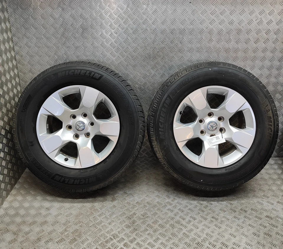 Dodge Ram 1500 Pick-up MK4 DS Alufelgensatz 5YD45TRMAA 2020 31875065 - Bild 4 von 4