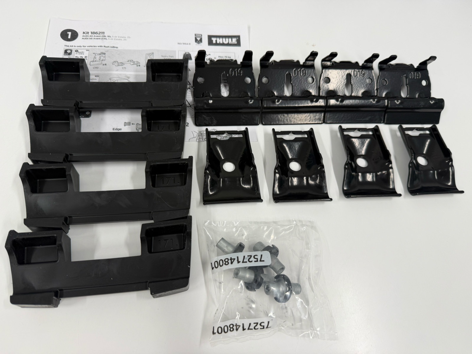 Thule Fitting Kit 6211 no box fits AUDI A5 Avant (Mk. III), 5-dr Estate, 25-
