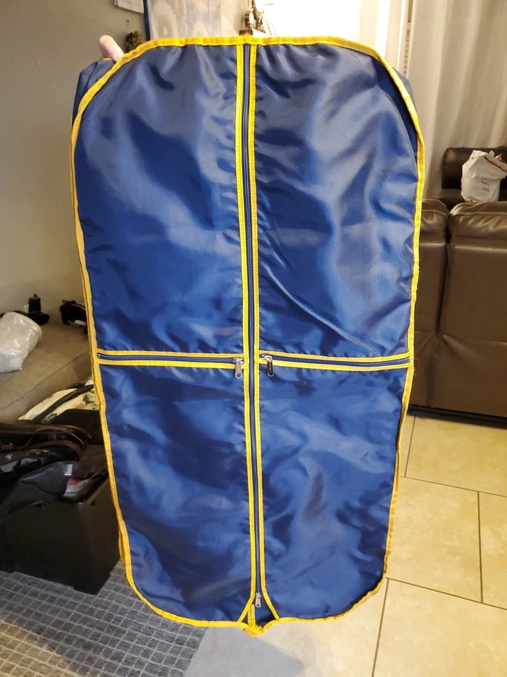 Bolsa de ropa de nailon Jet Pack vintage azul marino/amarillo 43" X 21" equipaje Foto 2 de 4