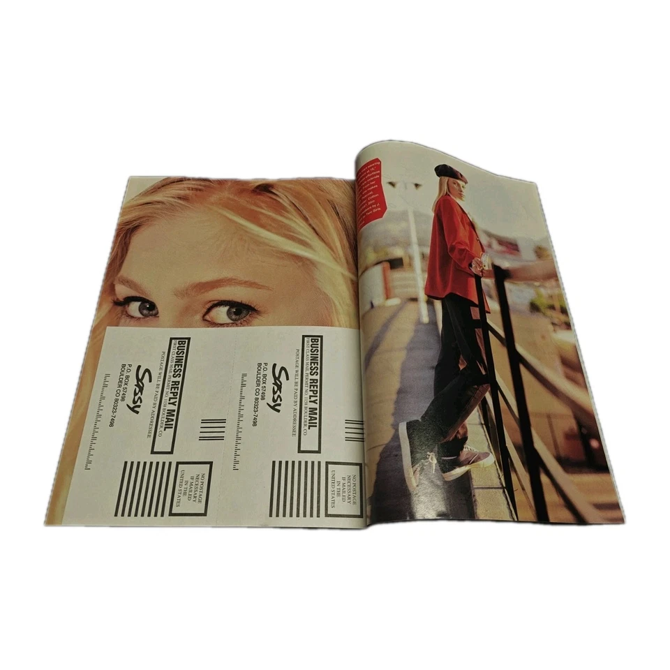 Vintage Sassy Magazine August 1995 This Should Thread Your Needle Free Shipping - Image 4 of 4