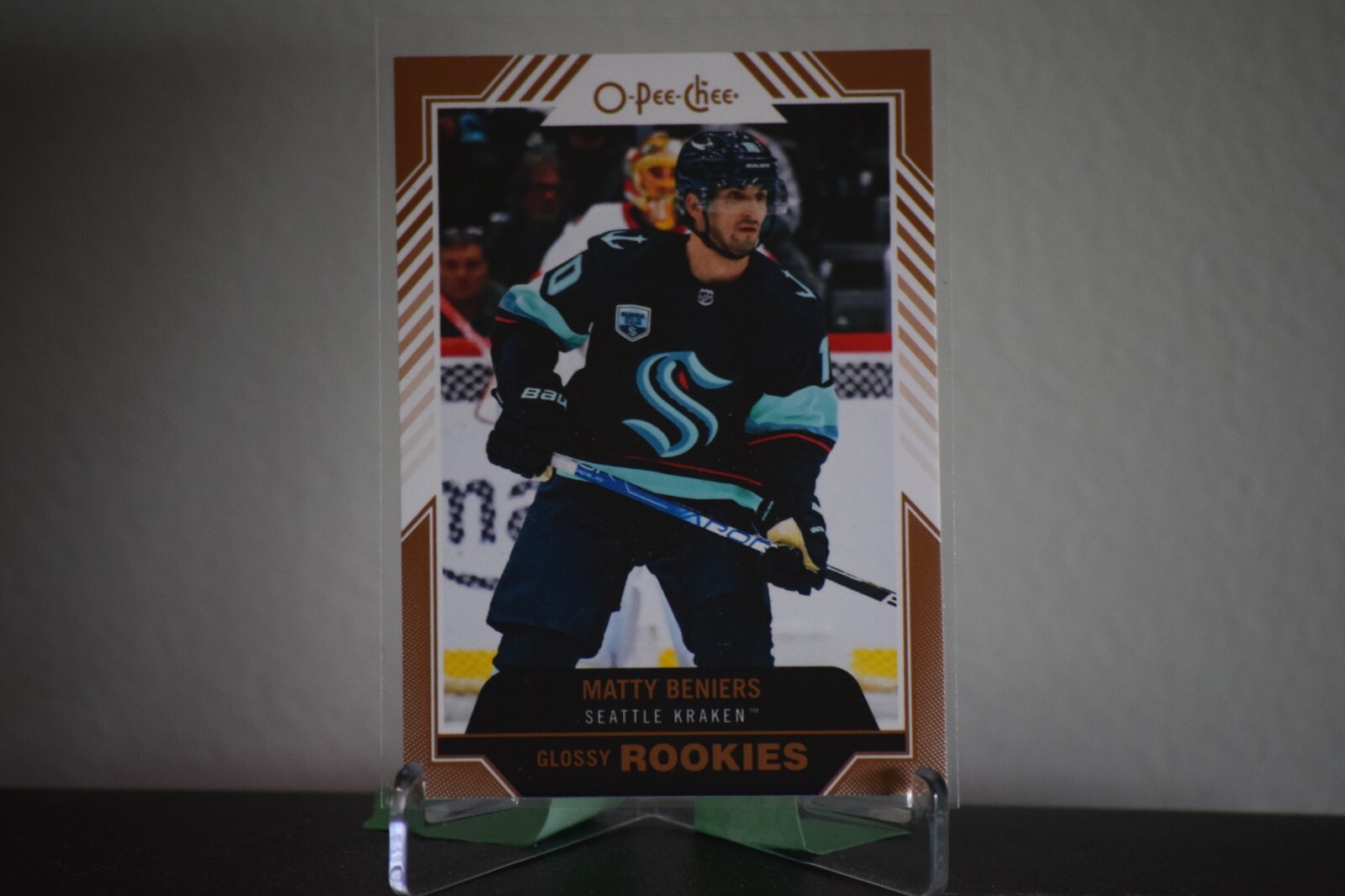 2022-23 Upper Deck O-Pee-Chee Glossy Rookies Bronze Matty Beniers RC #R-9