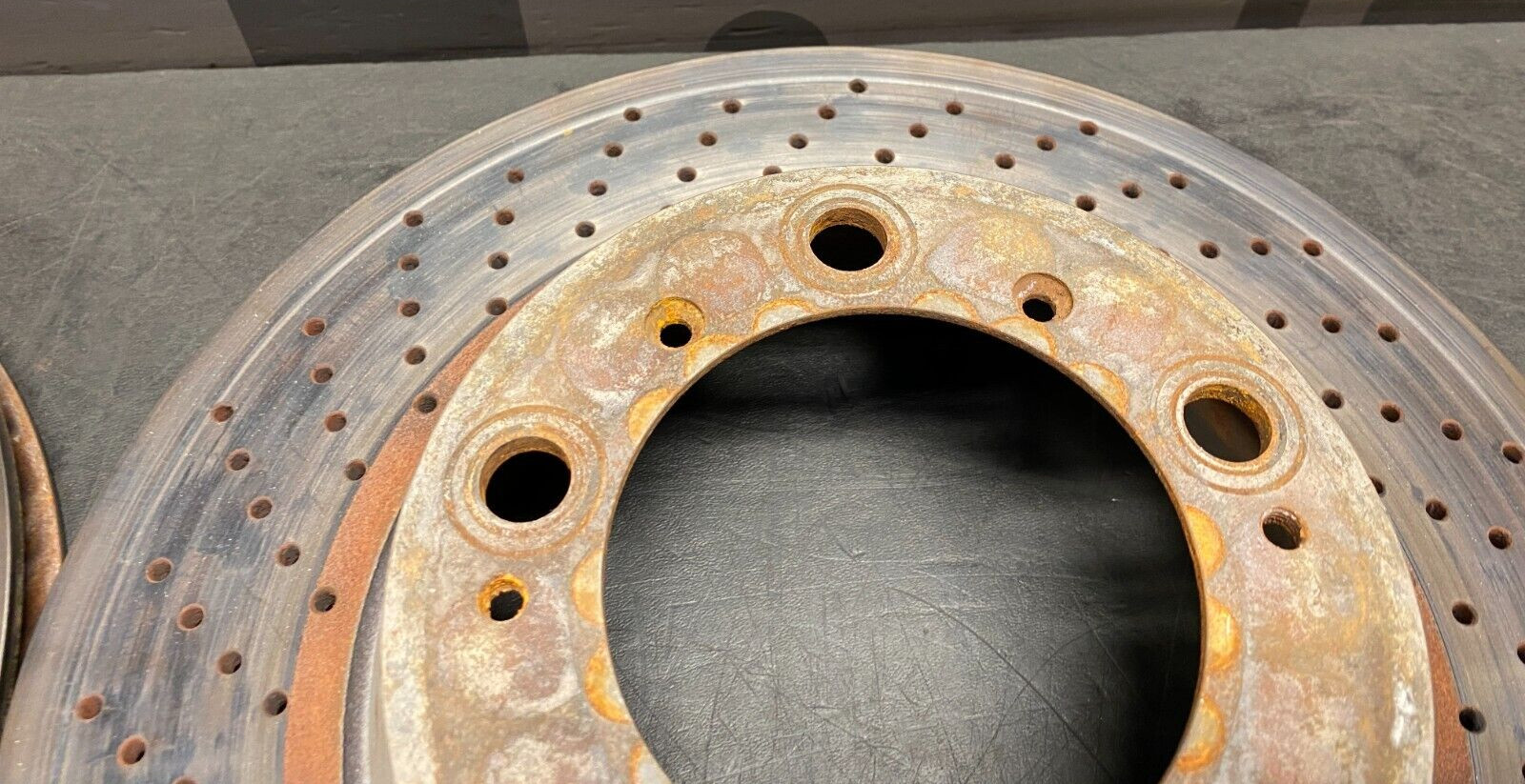 Porsche 911 GT3 2004 REAR Brake disc