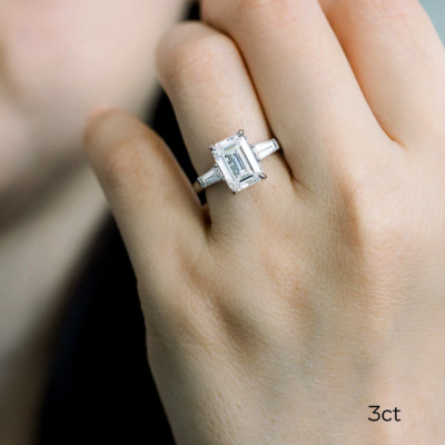 Engagement Ring 18K White Gold Diamond 4 Carat Emerald Cut IGI Lab Grown
