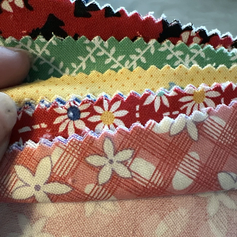 Marcus Fabrics Aunt Grace’s Apron 42pcs 5x5 Fabric Squares By Judy Rothermel - Image 3 of 3