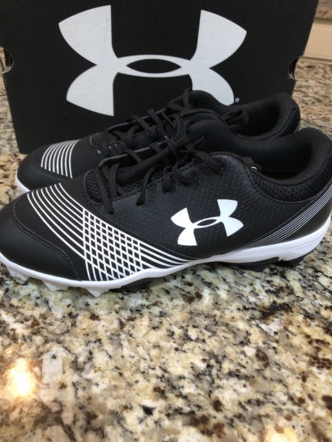 under armour women's glyde rm softball cleats